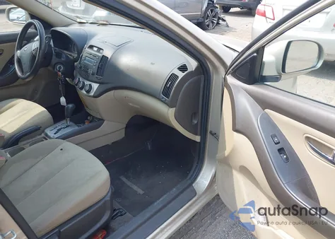 2010 Hyundai Elantra Gls z USA, uszkodzony, nr VIN KMHDU4AD5AU835855